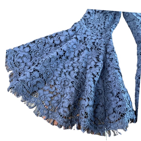 REVOLVE Bardot Solange Lace Dress in French Navy NWOT - Picture 8 of 15